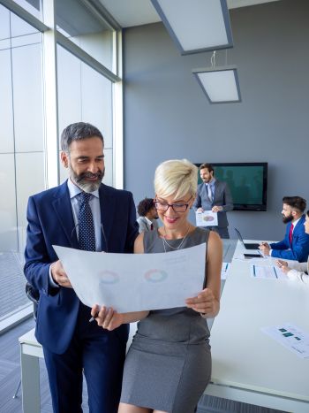 collaboration-and-analysis-by-business-people-work-2025-03-15-20-47-21-utc